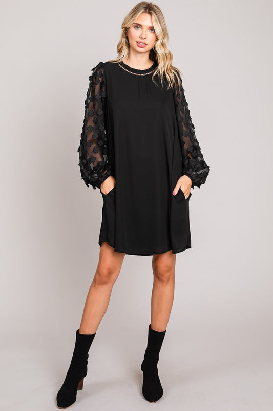 Applique Contrast Sleeve Detailed Shift Dress - Black