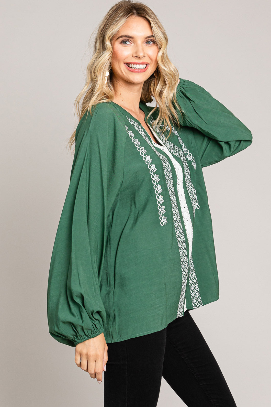 Embroidery Detailed Front Pullover Top