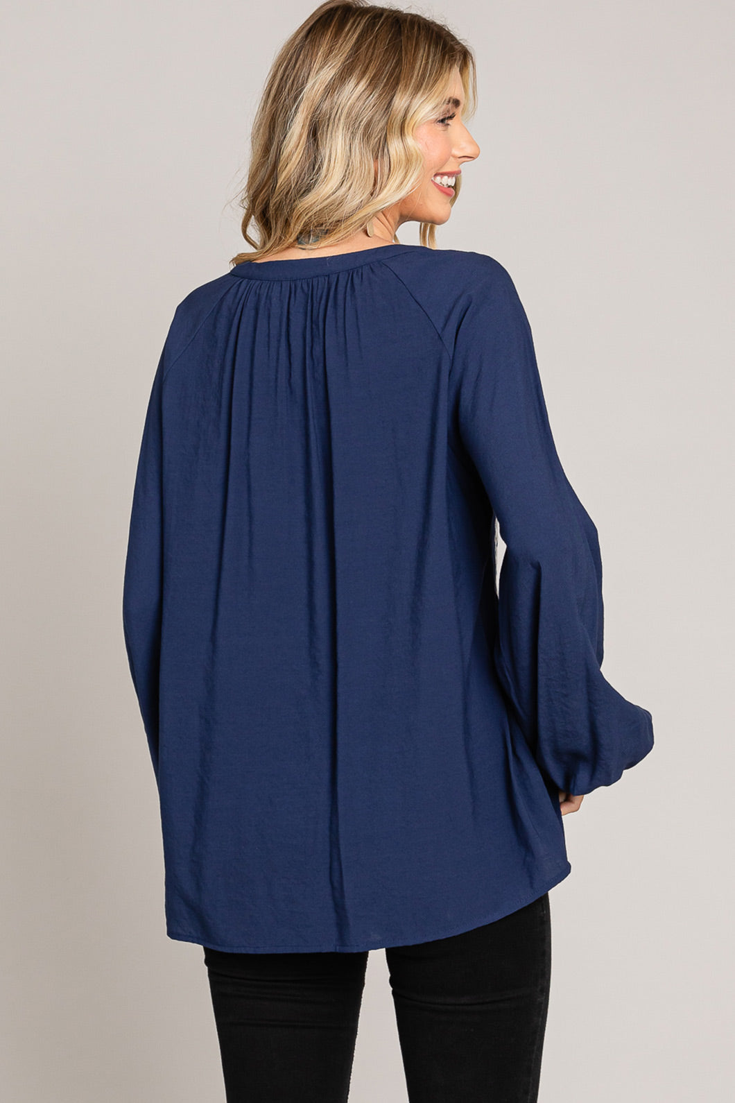Embroidery Detailed Front Pullover Top
