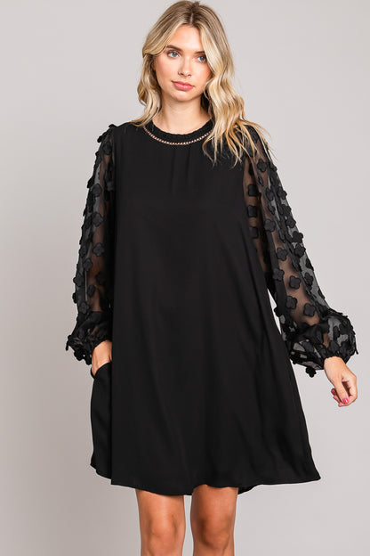 Applique Contrast Sleeve Detailed Shift Dress - Black